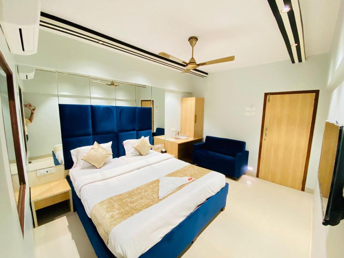 Hotel Vashi Inn Navi Mumbai Exterior photo