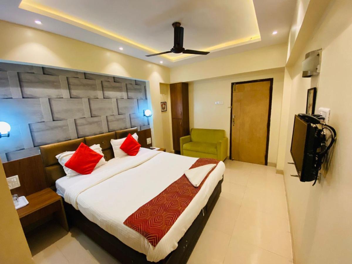 Hotel Vashi Inn Navi Mumbai Exterior photo
