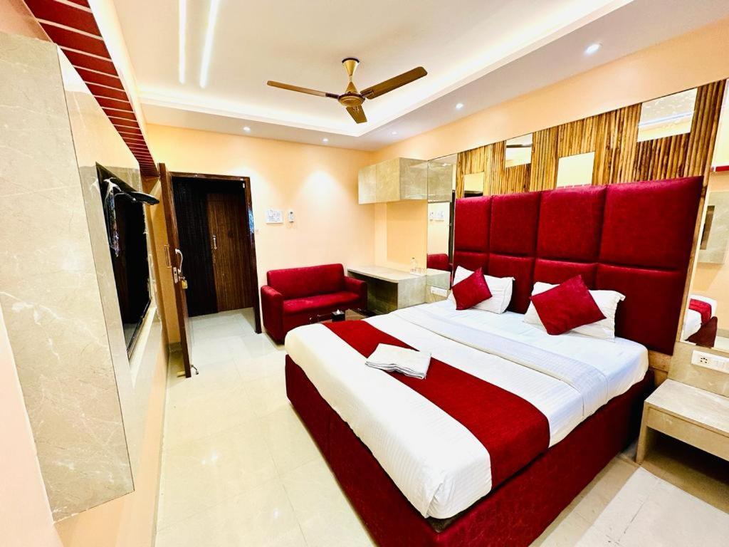 Hotel Vashi Inn Navi Mumbai Exterior photo