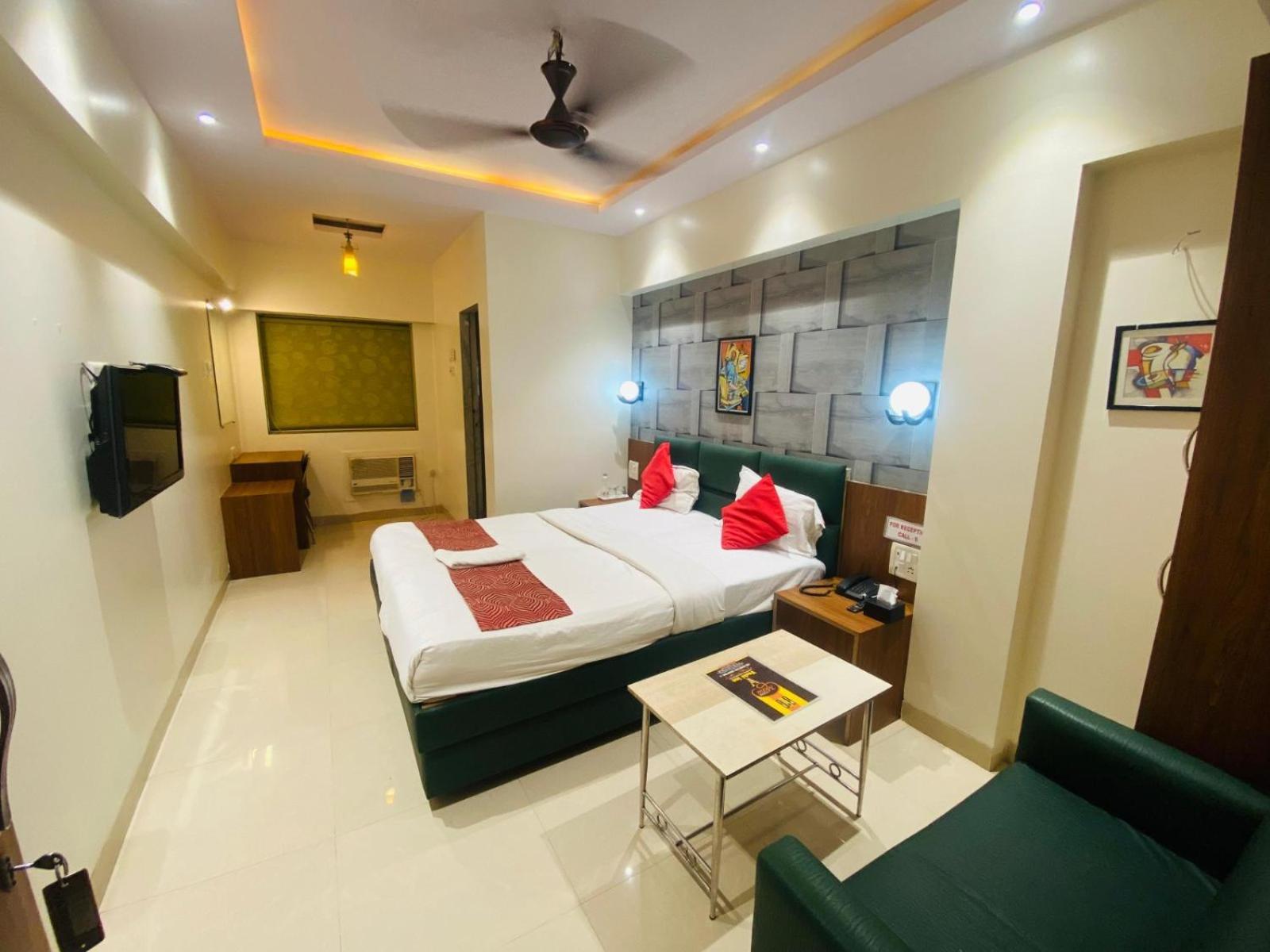 Hotel Vashi Inn Navi Mumbai Exterior photo
